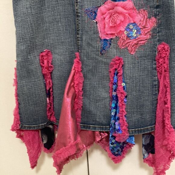 Extraordinary Denim Skirt Appliqué, inserts at hem in Pink,Floral & Blue Sequin - Picture 3 of 10